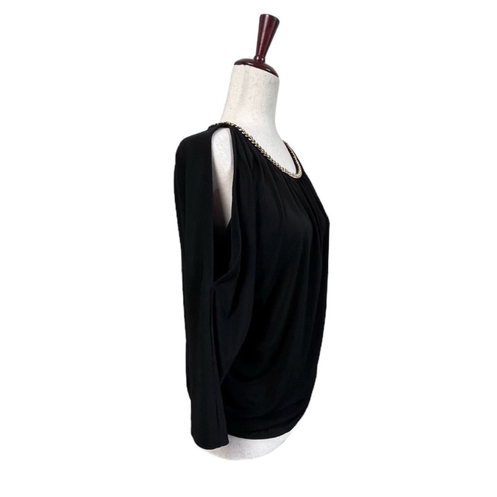 Michael Kors Black w/ Gold Chain 3/4 Sleeve Cold Shoulder Knit Top. Small #198 - Picture 3 of 5